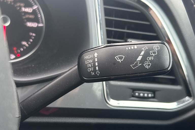 2017 SEAT Ateca 1.4 EcoTSI SE 5dr Hatchback PETROL Manual