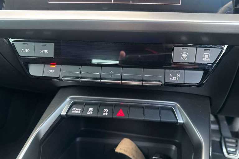 2021 Audi A3 35 TFSI S Line 5dr HATCHBACK PETROL Manual