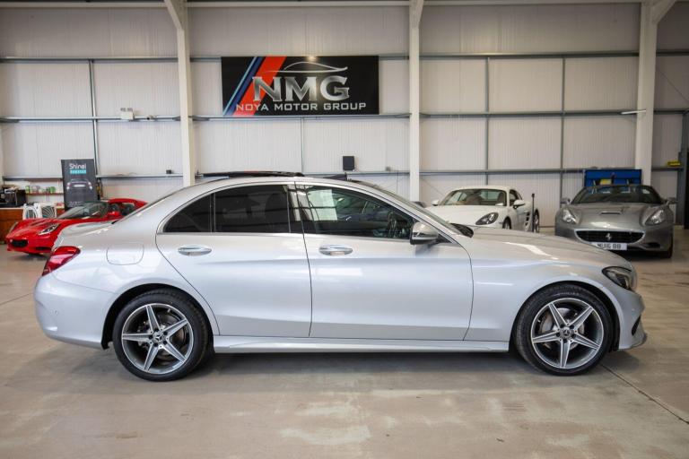 2017 Mercedes-Benz C Class C220d 4Matic AMG Line Premium Plus 4dr Auto SALOON DIESEL Automatic