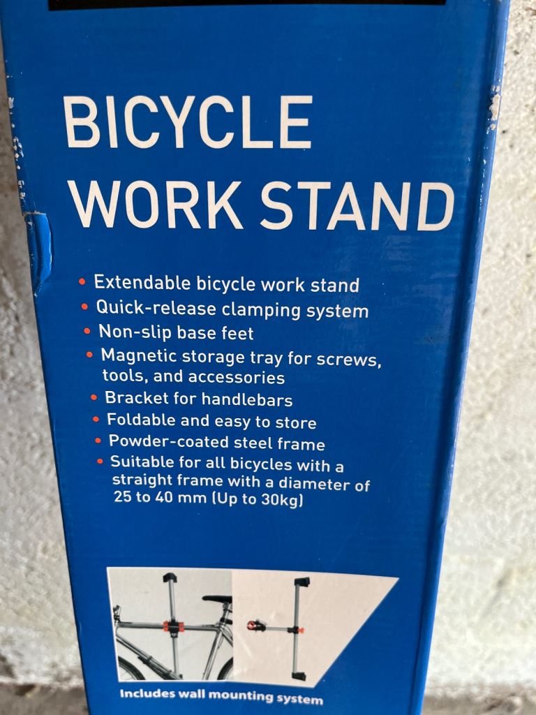 Bicycle workstation 