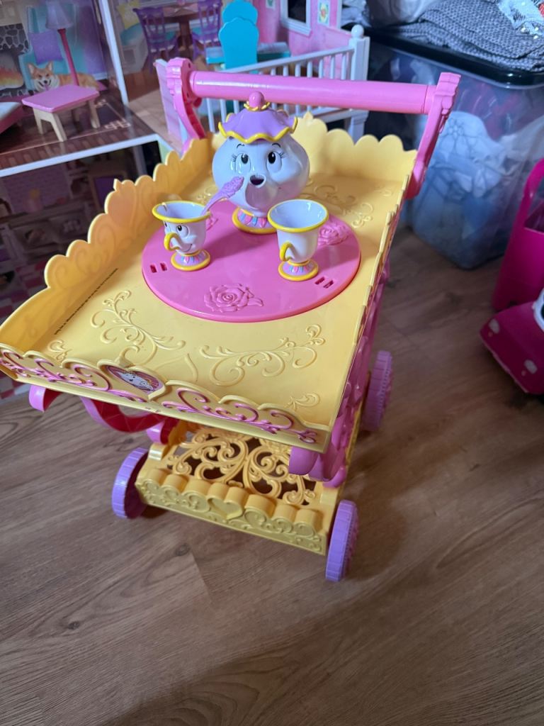 image for Tea trolly 