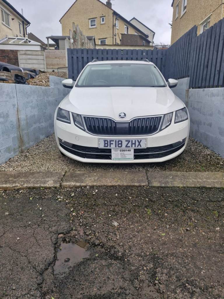Skoda, OCTAVIA, Estate, 2018, Manual, 1598 (cc), 5 doors