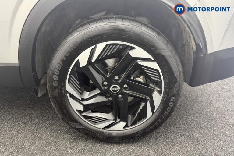 2024 Nissan Qashqai 1.3 DiG-T MH 158 N-Connecta 5dr Xtronic HATCHBACK PETROL Automatic