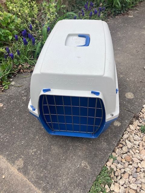 Pet carrier