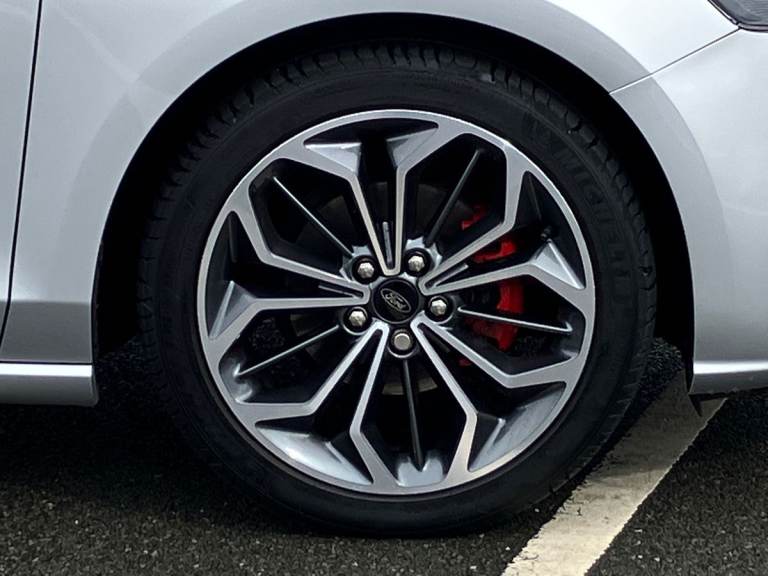 2024 Ford Focus 1.0 EcoBoost Hybrid mHEV 155 ST-Line X 5dr Auto Hatchback PETROL Automatic