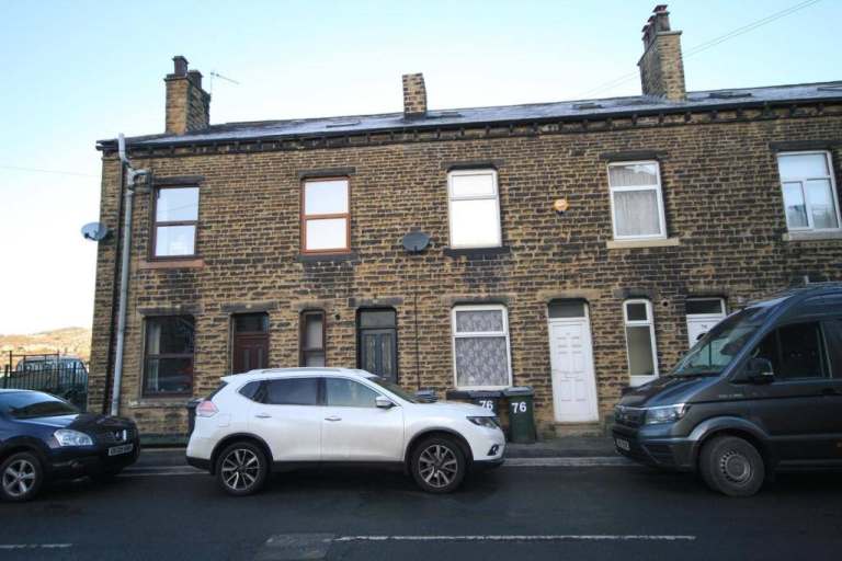 3 Bedroom 3 Bathroom House To Let / Rent BD21 Keighley - Ideal for Houseshare