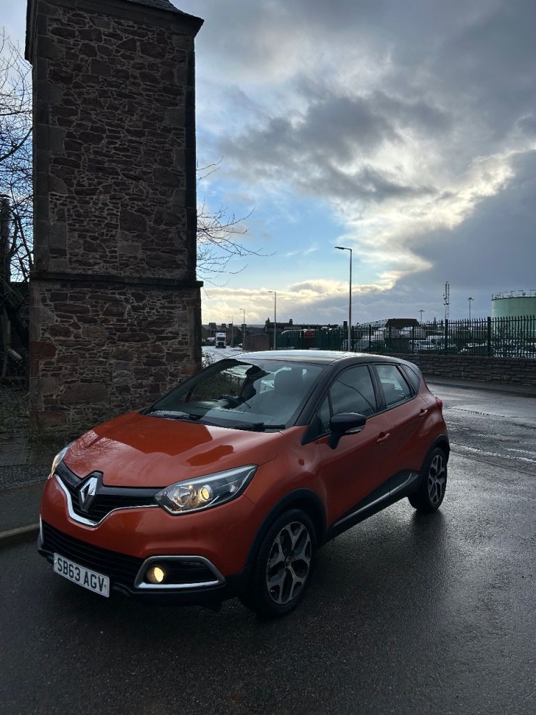 Renault, CAPTUR, Hatchback, 2014, Manual, 1461 (cc), 5 doors