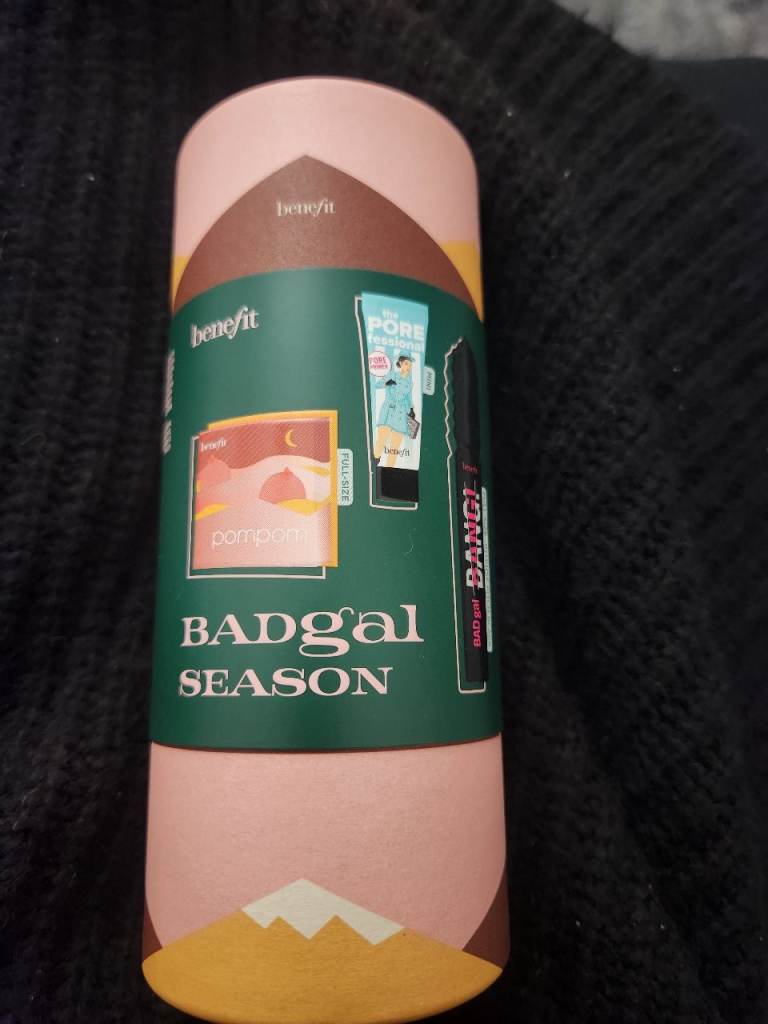 image for Benefit badgal season 