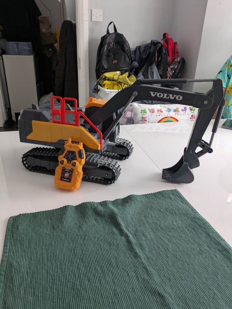Volvo RC Excavator Toy with Remote Control