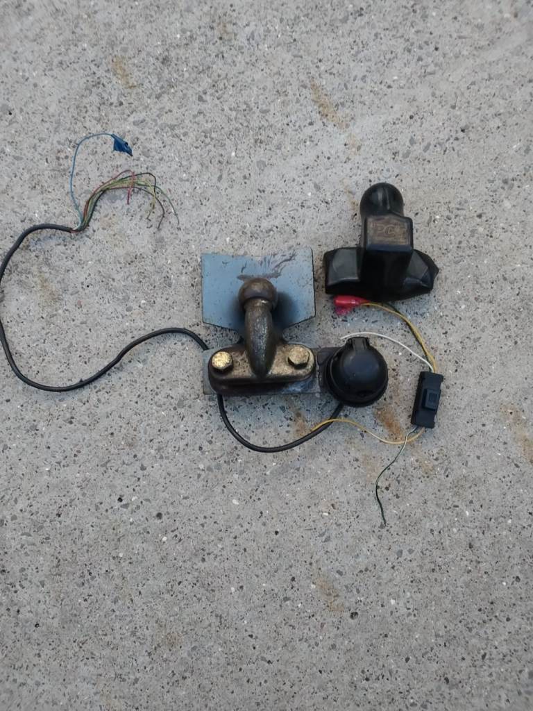 TowBall and electrics