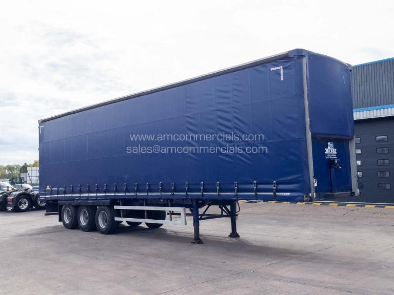 SDC 4725MM CURTAINSIDE TRI AXLE TRAILER