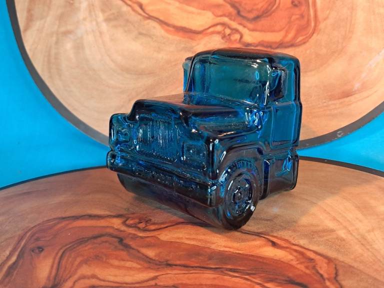 Vintage Avon Big  Rig Wild Country After Shave Bottle Part Missing 3.5 Fl Oz