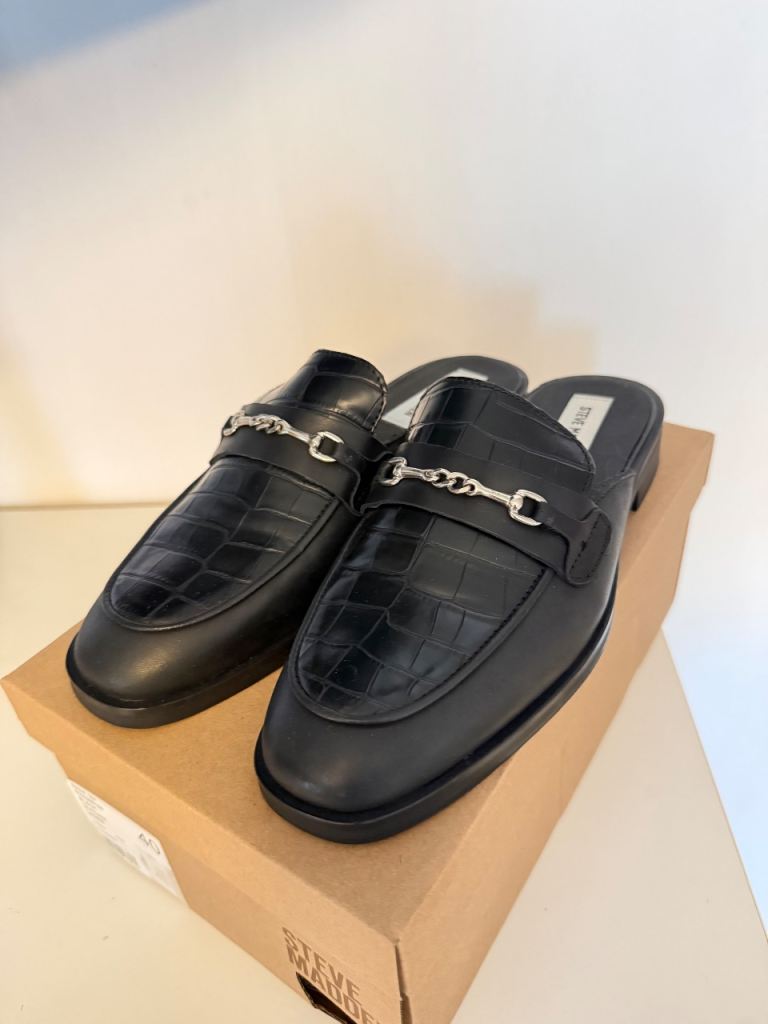 Steve Madden Black Croc Detail Mules – As Good As New