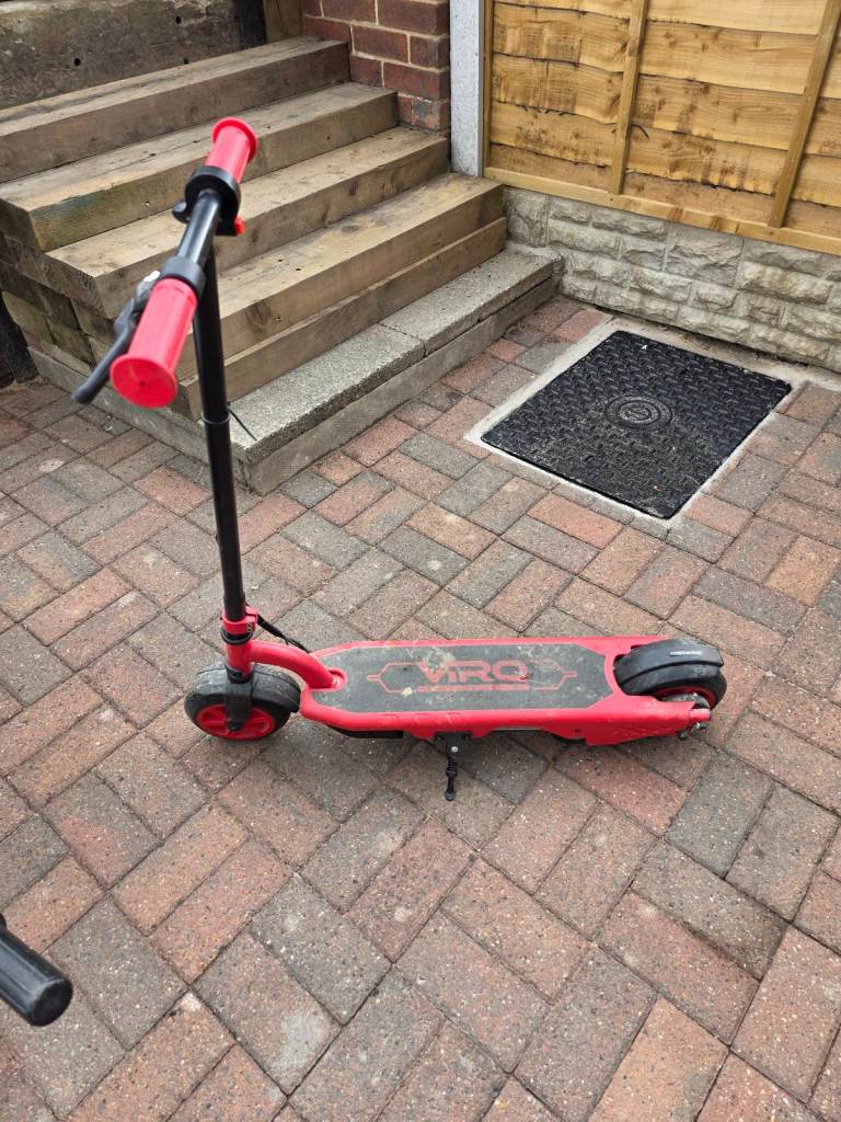 Electric scooter age 4 to 8 