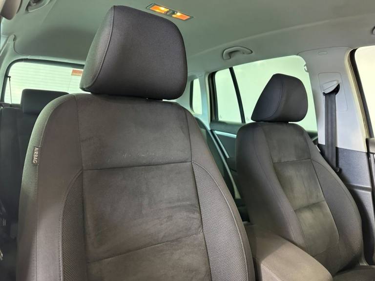 2015 Volkswagen Tiguan 2.0 TDI BlueMotion Tech Match SUV 5dr Diesel Manual 2WD Euro 5 (s/s) (140 ...