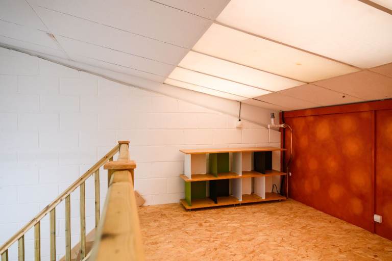 Industrial / workshop / e-commerce / artist studio units