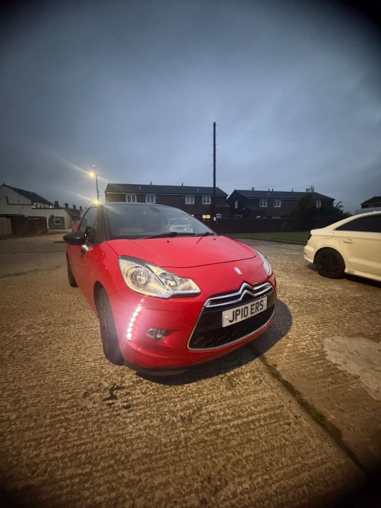 Citroen, DS3, Hatchback, 2011, Manual, 1598 (cc), 3 doors