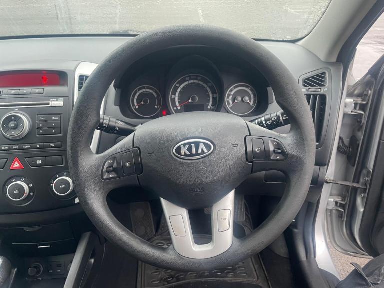 2010 Kia Ceed 1.6 CRDi 1 Euro 4 (s/s) 5dr HATCHBACK Diesel Manual