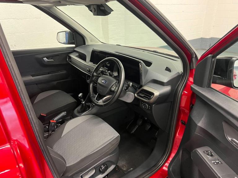 2024 Ford Transit Courier 1.0 EcoBoost 125ps Limited Van PANEL VAN PETROL Manual