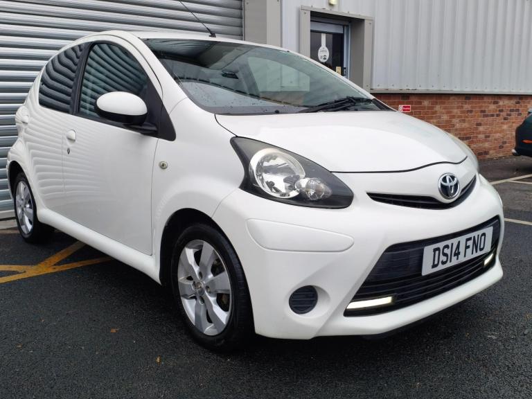 2014 Toyota AYGO Move With Style Vvt-i | Full Spec Hatchback Petrol Manual