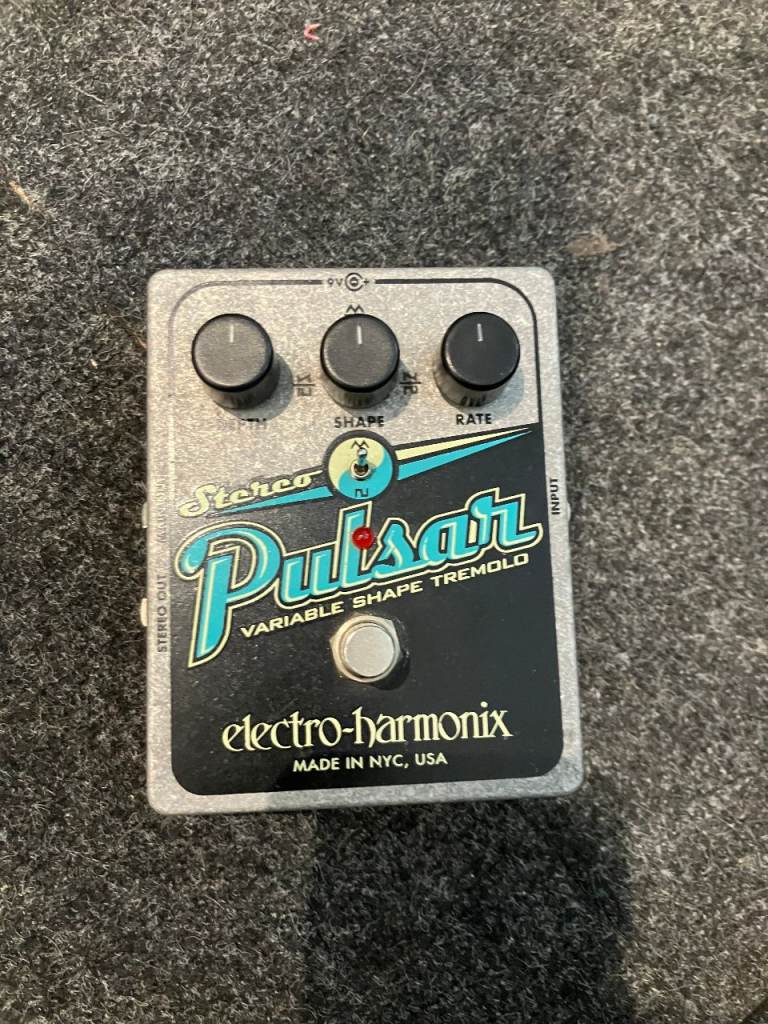 Electro Harmonix Stereo Pulsar