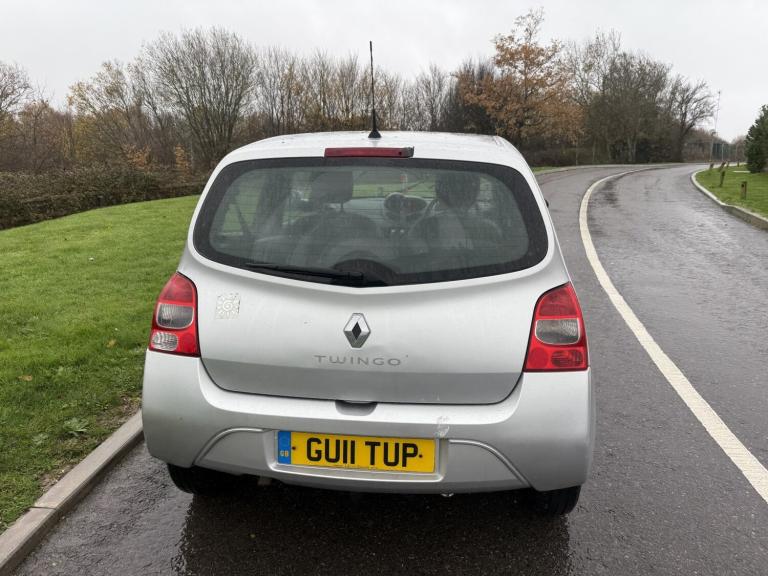 RENAULT TWINGO 1.2 16V Bizu 2011