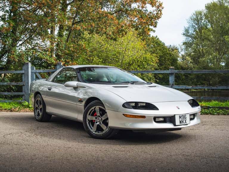 Chevrolet Camaro Z28 5.7 Manual