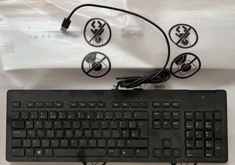 HP KEYBOARD AND MOUSE USB A