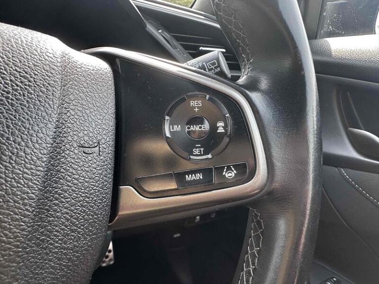 2018 Honda Civic 1.0 VTEC Turbo 126 SR 5dr HATCHBACK PETROL Manual