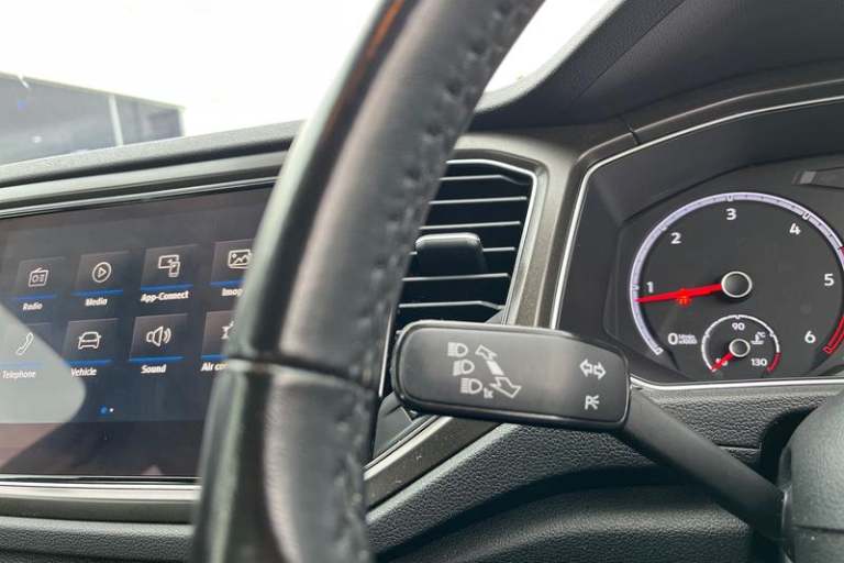 2019 Volkswagen T-Roc 1.6 TDI SE SUV 5dr Diesel Manual Euro 6 (s/s) (115 ps)- Parking Sensors Man...