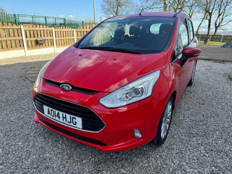 Ford B-Max 24k Miles Red VGC 50+ MGP Cheap Tax / 12 Months Mot / Like Fiesta