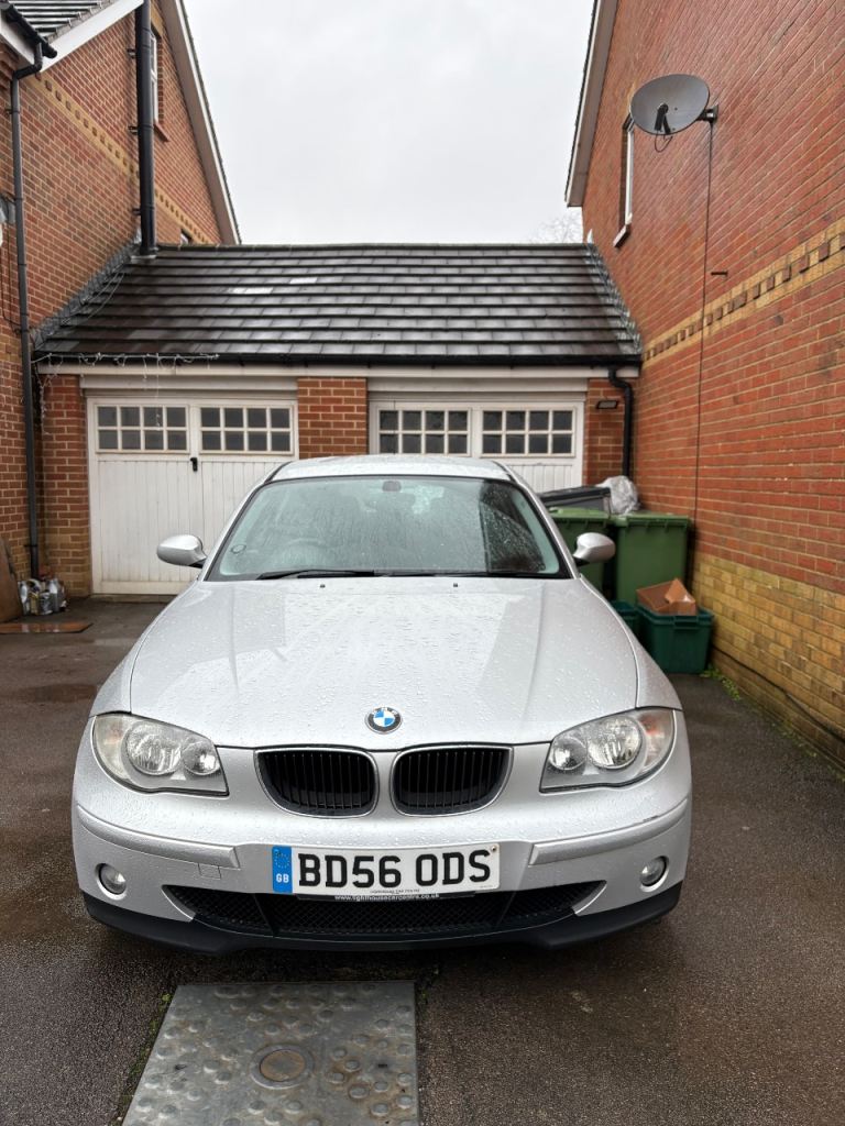 BMW, 1 SERIES, Hatchback, 2006, Manual, 1995 (cc), 5 doors