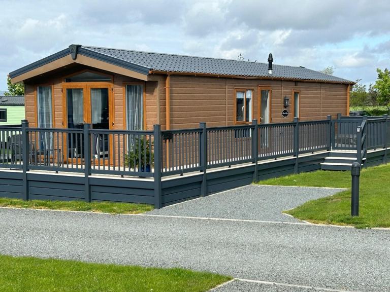 Delta Tortworth in Malton  - Lodge / Caravan 