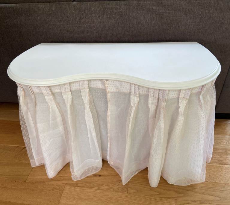 Child’s dressing table (Habitat)