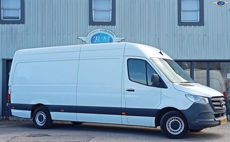 MERCEDES-BENZ SPRINTER 2.1 314 CDI White Manual Diesel 2018