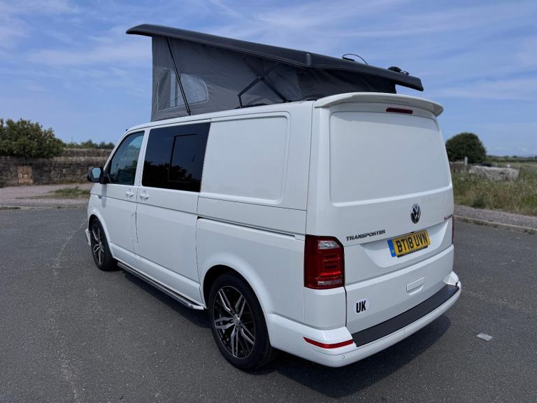 2018 VOLKSWAGEN TRANSPORTER T6 SPORTLINE 204BHP DSG. POP TOP. SOLAR.NO VAT