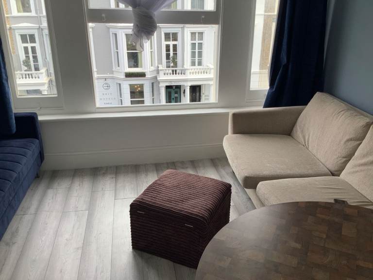  2-BEDROOM APARTMENT TO RENT – SW5 
