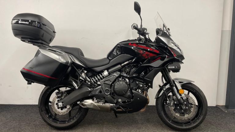 KAWASAKI VERSYS ** FULL HISTORY - LUGGAGE - LOW SEAT **