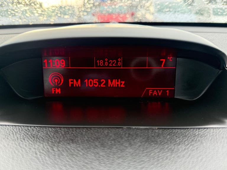 2014 VAUXHALL MOKKA 1.6 ONLY 62K LEZ NEW MOT BARKES TYRES SERVICED WARRANTY