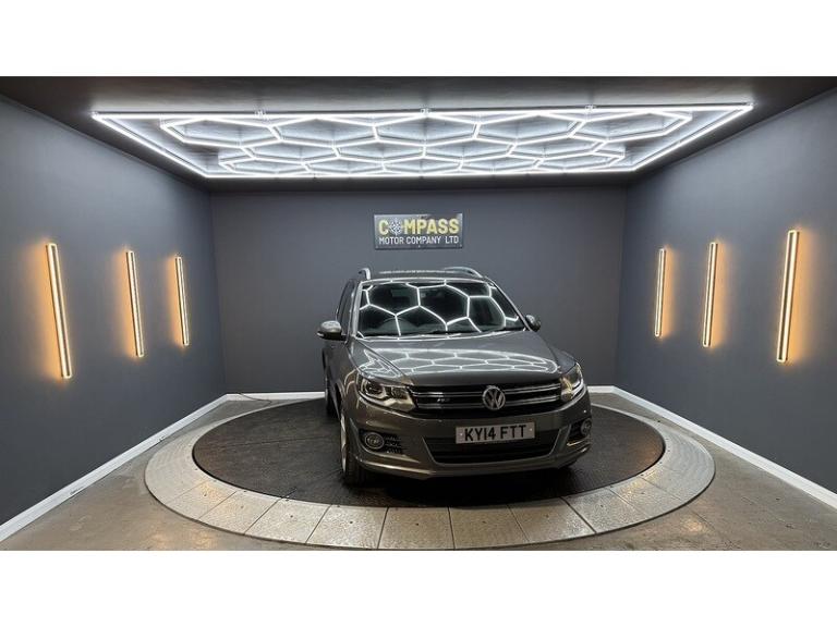 2014 Volkswagen Tiguan 2.0 TDI BlueMotion Tech R-Line SUV 5dr Diesel Manual 4WD Euro 5 (s/s) (170...