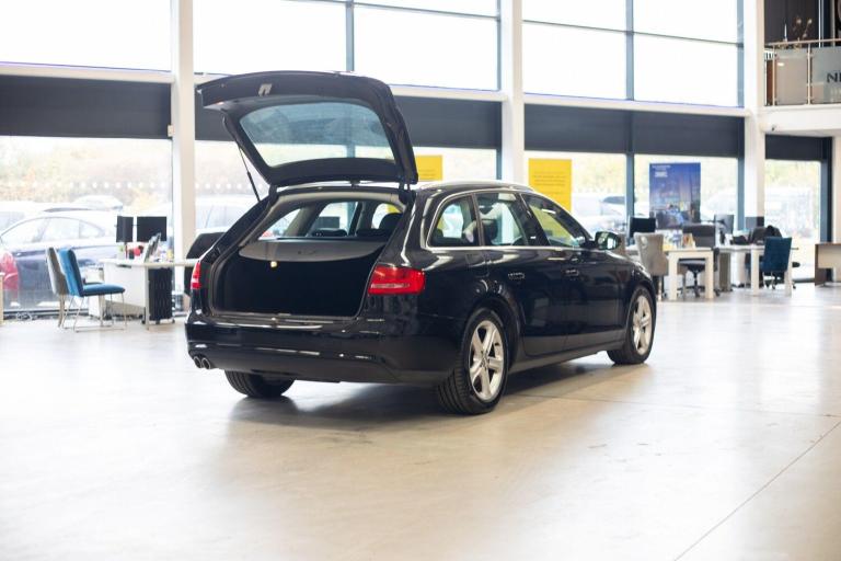 2015 Audi A4 2.0 TDI Ultra 163 SE Technik 5dr ESTATE DIESEL Manual