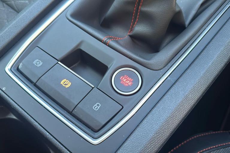  SEAT Leon 1.5 Tsi Fr Hatchback 5dr Petrol Manual Euro 6 s/s 115 Ps Petrol