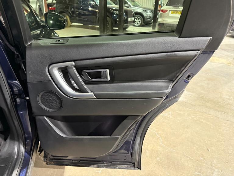 2016 Land Rover Discovery Sport 2.0 TD4 HSE Luxury SUV 5dr Diesel Auto 4WD Euro