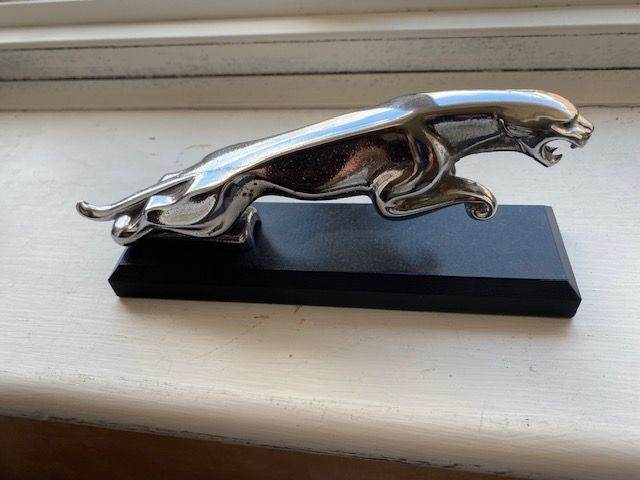 Jaguar Leaping Mascot Figurine – Chrome Finish, Good Condition