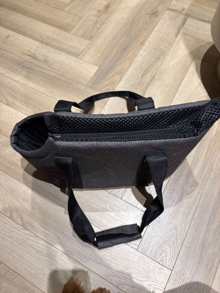 Puppy / Dog carrier - like new