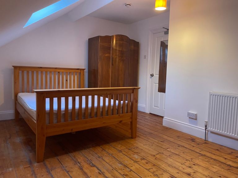 1 Large Double Room Available Great House Great Location Ormeau Road