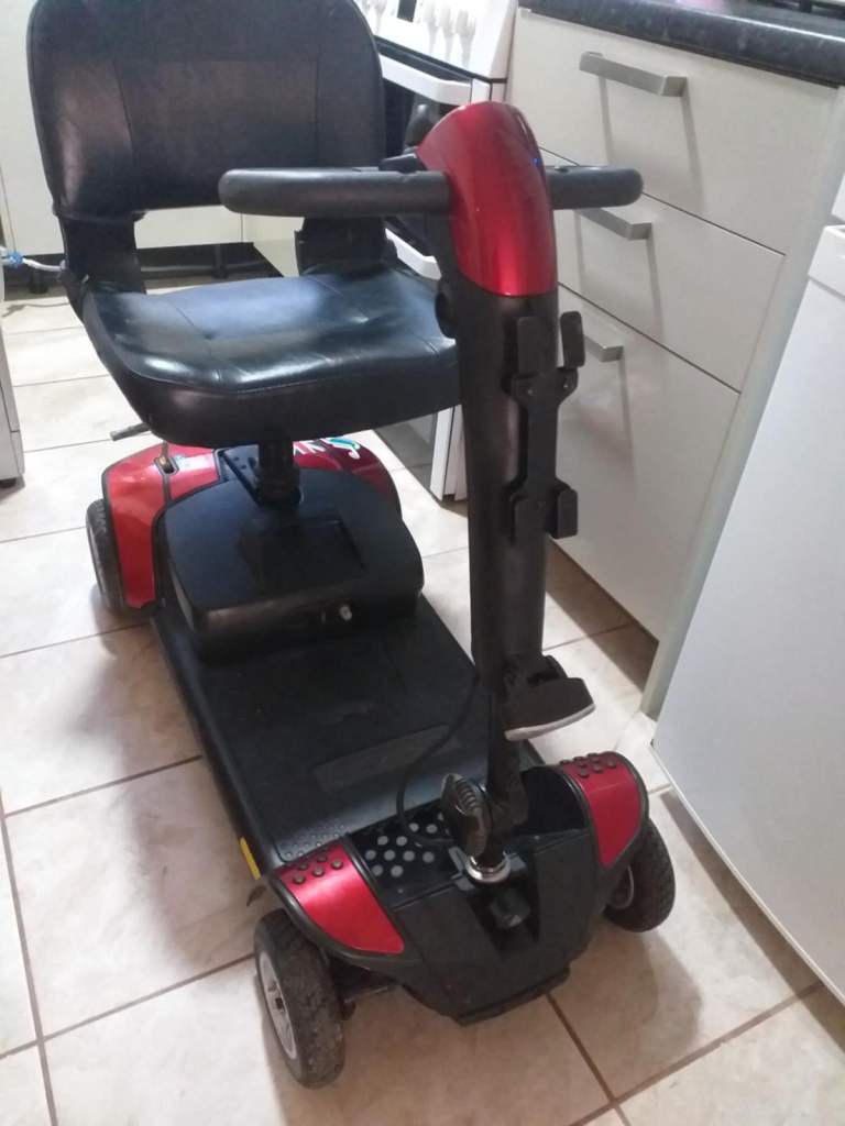 Share Go Go Elite Traveller LX mobilty scooter 