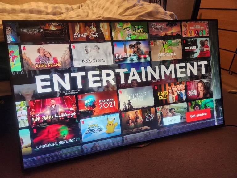 55 LG SMART TV – – CHEAP ( 42 smart tv and 32 lcd tv also available)