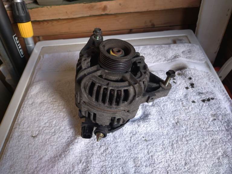 *** FOR SALE *** Toyota Corolla Alternator 
