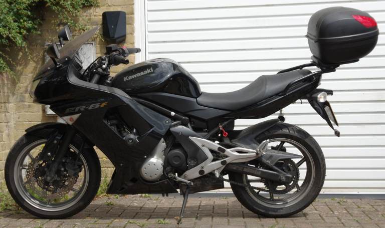 Kawasaki, ER, 2007, 649 (cc)